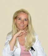 Dr. Karin Haselsteiner